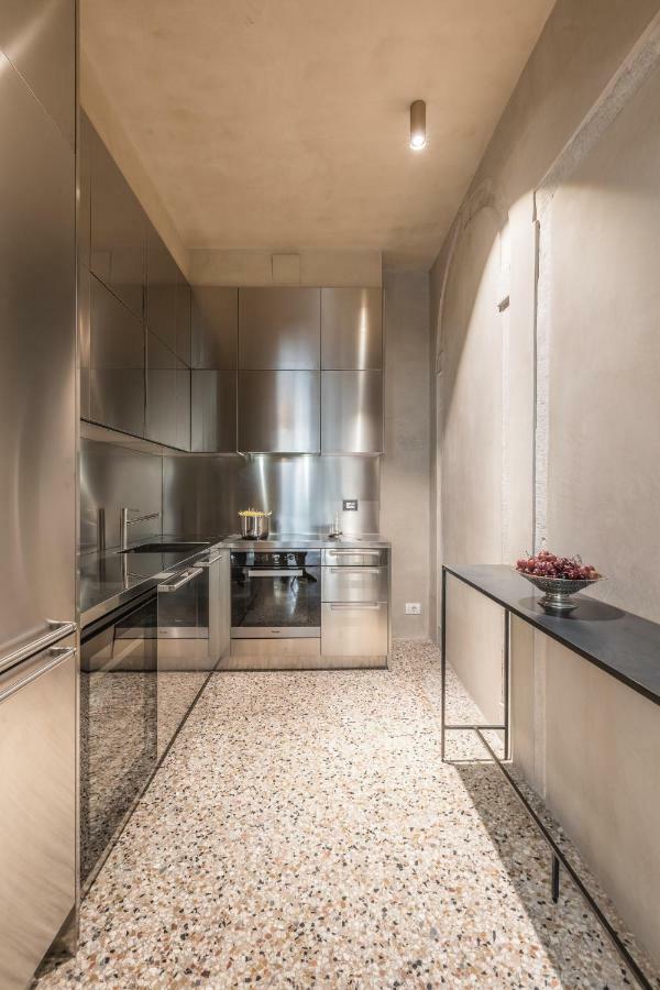 Exquisite Pied-a-terre With Balcony Apartamento Venecia